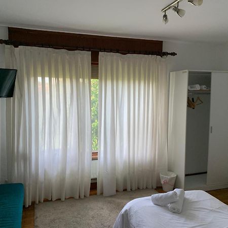 Aloka Rooms Sopela المظهر الخارجي الصورة